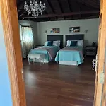 Casa La Escuela بيت للعطل